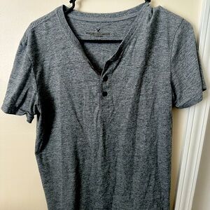 American Eagle Henley Tee Sz small